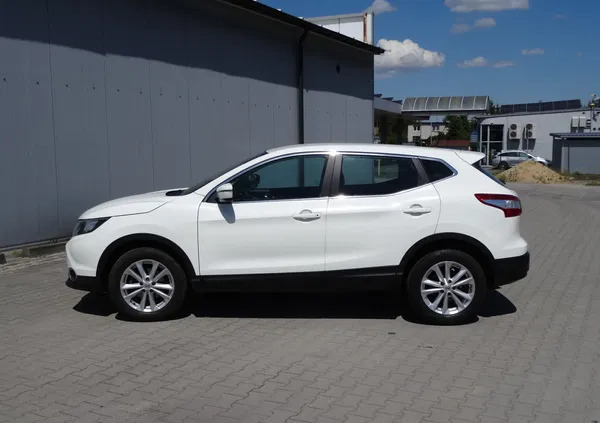 samochody osobowe Nissan Qashqai cena 48700 przebieg: 77000, rok produkcji 2015 z Łobżenica